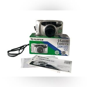 Fuji film Zoom Date 100 35mm Film Camera Boxed Tested Works w/ Manual & Strap